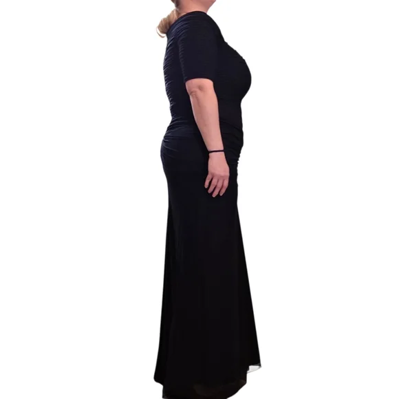 Tadashi Shoji Gown- XXL - Picture 15 of 16